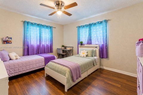 Villa ou maison à vendre à Tamarac, Floride: 4 chambres, 171.31 m2 № 2389980 - photo 19