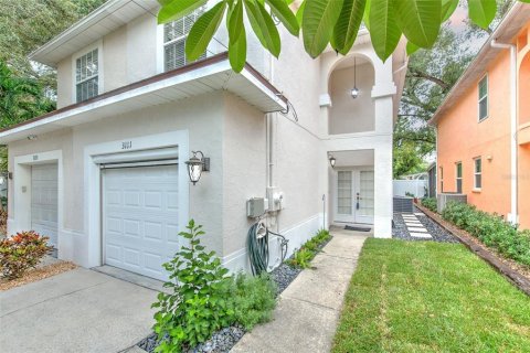 Touwnhouse à vendre à Tampa, Floride: 3 chambres, 144.09 m2 № 2410067 - photo 2