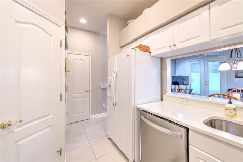Touwnhouse à vendre à Tampa, Floride: 3 chambres, 144.09 m2 № 2410067 - photo 7