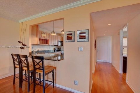 Condominio en venta en Deerfield Beach, Florida, 2 dormitorios, 111.48 m2 № 1410981 - foto 6