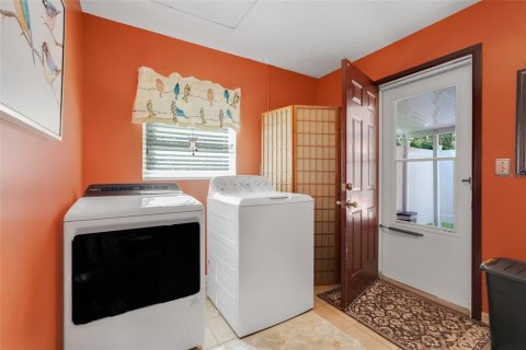 Casa en venta en Lake Wales, Florida, 2 dormitorios, 125.7 m2 № 2344988 - foto 18