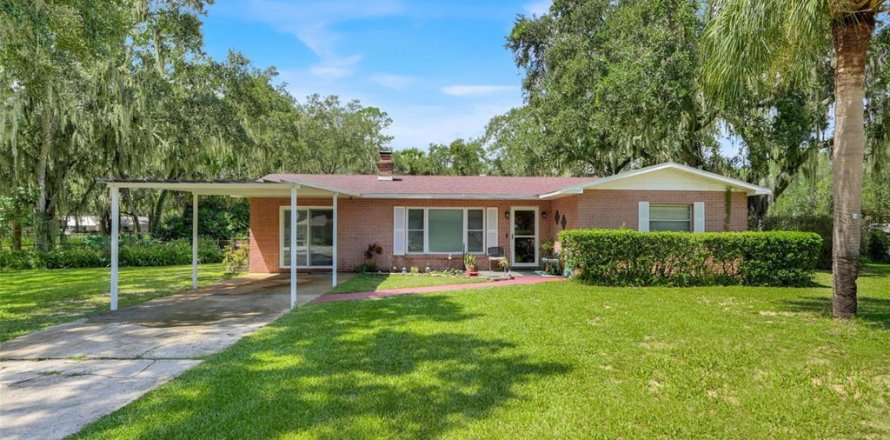 Casa en Lake Wales, Florida 2 dormitorios, 125.7 m2 № 2344988