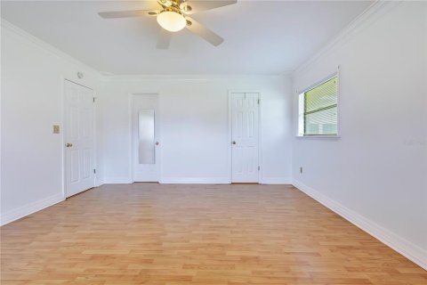 Casa en venta en Lakeland, Florida, 3 dormitorios, 173.45 m2 № 2406957 - foto 9