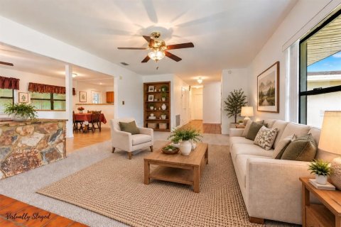 Casa en venta en Lakeland, Florida, 3 dormitorios, 173.45 m2 № 2406957 - foto 5
