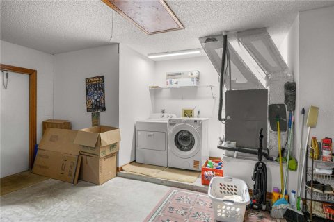 Casa en venta en Ocala, Florida, 3 dormitorios, 166.3 m2 № 2091777 - foto 21