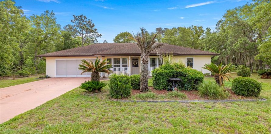 Casa en Ocala, Florida 3 dormitorios, 166.3 m2 № 2091777
