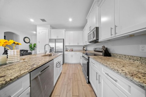 Casa en venta en Port St. Lucie, Florida, 4 dormitorios, 164.72 m2 № 2417654 - foto 12