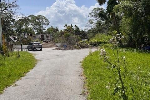 Terreno en venta en Holiday, Florida № 1776827 - foto 3