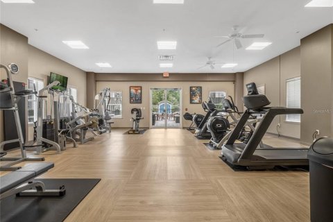 Condo in Orlando, Florida, 2 bedrooms  № 2272754 - photo 18
