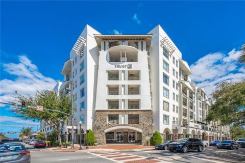 Condo in Orlando, Florida, 2 bedrooms № 2272754