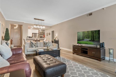 Condo in Orlando, Florida, 2 bedrooms  № 2272754 - photo 5