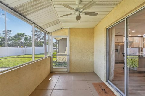 Casa en venta en Largo, Florida, 2 dormitorios, 103.12 m2 № 1625153 - foto 25