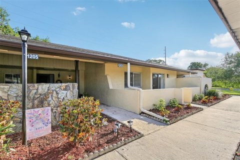 Casa en venta en Largo, Florida, 2 dormitorios, 103.12 m2 № 1625153 - foto 1