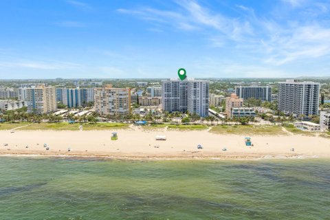 Condominio en venta en Pompano Beach, Florida, 1 dormitorio, 82.68 m2 № 2085072 - foto 5