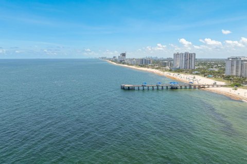 Condominio en venta en Pompano Beach, Florida, 1 dormitorio, 82.68 m2 № 2085072 - foto 4