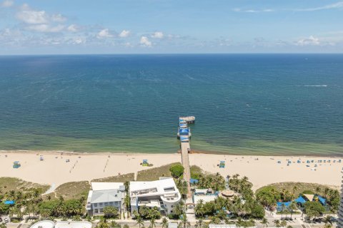 Condominio en venta en Pompano Beach, Florida, 1 dormitorio, 82.68 m2 № 2085072 - foto 9