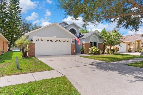 House in Riverview, Florida 3 bedrooms, 140.65 sq.m. № 1911576 - photo 3