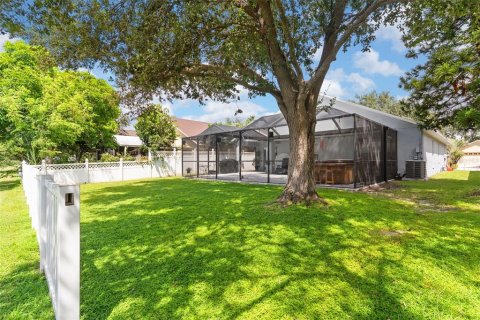 House in Riverview, Florida 3 bedrooms, 140.65 sq.m. № 1911576 - photo 30