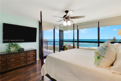 Copropriété à vendre à Jensen Beach, Floride: 2 chambres, 134.89 m2 № 1966554 - photo 24