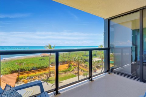 Copropriété à vendre à Jensen Beach, Floride: 2 chambres, 134.89 m2 № 1966554 - photo 21
