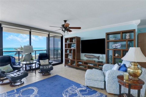 Copropriété à vendre à Jensen Beach, Floride: 2 chambres, 134.89 m2 № 1966554 - photo 8