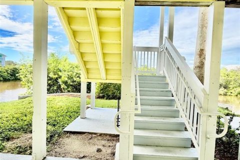 Condo in Palm Harbor, Florida, 2 bedrooms  № 1849823 - photo 3