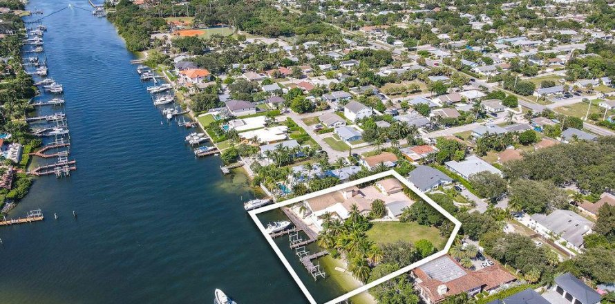 Land in North Palm Beach, Florida № 720921