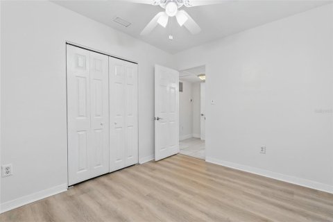 Casa en venta en Orlando, Florida, 3 dormitorios, 111.11 m2 № 1670046 - foto 14