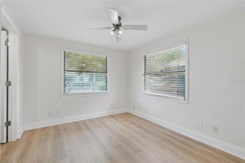 Casa en venta en Orlando, Florida, 3 dormitorios, 111.11 m2 № 1670046 - foto 22