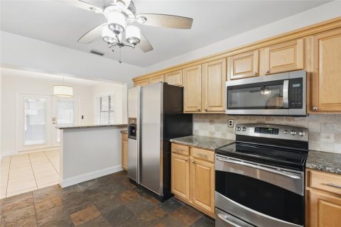 Casa en venta en Orlando, Florida, 3 dormitorios, 111.11 m2 № 1670046 - foto 9