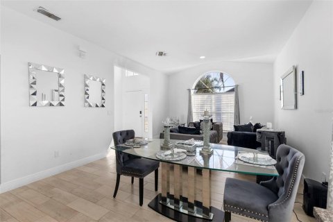 Villa ou maison à vendre à Orlando, Floride: 4 chambres, 182.09 m2 № 2148244 - photo 8