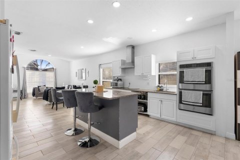 Villa ou maison à vendre à Orlando, Floride: 4 chambres, 182.09 m2 № 2148244 - photo 11