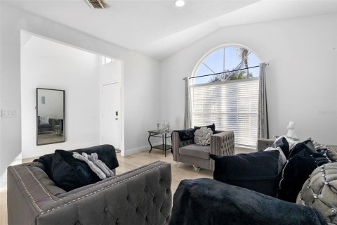 Villa ou maison à vendre à Orlando, Floride: 4 chambres, 182.09 m2 № 2148244 - photo 6