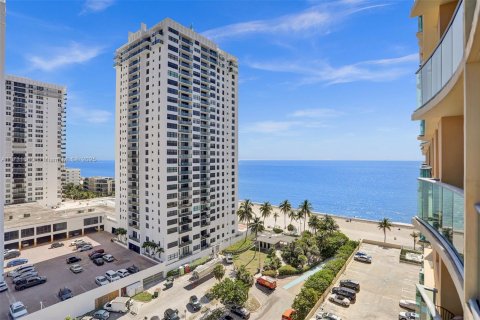 Condominio en alquiler en Hollywood, Florida, 1 dormitorio, 69.21 m2 № 1937483 - foto 22