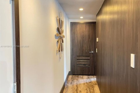 Снять в аренду кондоминиум в Майами-Бич, Флорида 2 спальни, 73.39м2, № 1990504 - фото 11