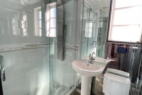 Снять в аренду кондоминиум в Майами-Бич, Флорида 2 спальни, 73.39м2, № 1990504 - фото 7