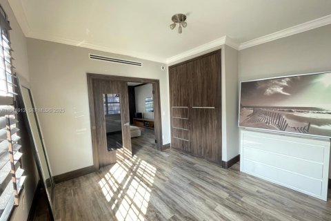 Снять в аренду кондоминиум в Майами-Бич, Флорида 2 спальни, 73.39м2, № 1990504 - фото 8