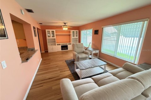 Casa en venta en Pinellas Park, Florida, 2 dormitorios, 153.2 m2 № 1903875 - foto 24