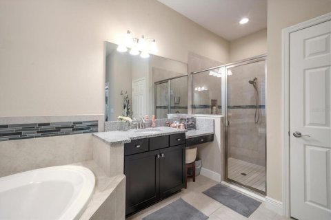 Villa ou maison à vendre à Riverview, Floride: 4 chambres, 240.52 m2 № 1801597 - photo 13