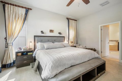 Villa ou maison à vendre à Riverview, Floride: 4 chambres, 240.52 m2 № 1801597 - photo 11