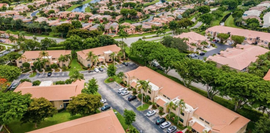 Condominio en Boca Raton, Florida, 2 dormitorios  № 2077895