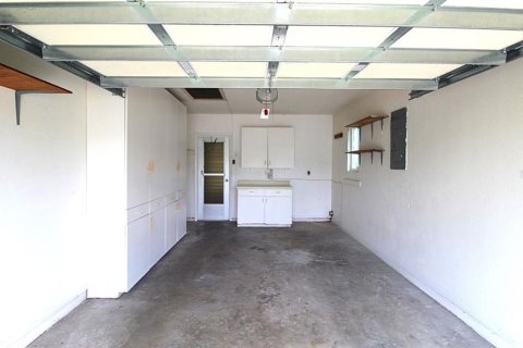 House in North Port, Florida 3 bedrooms, 109.25 sq.m. № 1843565 - photo 7