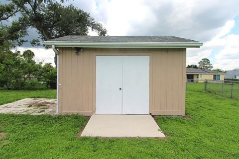 House in North Port, Florida 3 bedrooms, 109.25 sq.m. № 1843565 - photo 4