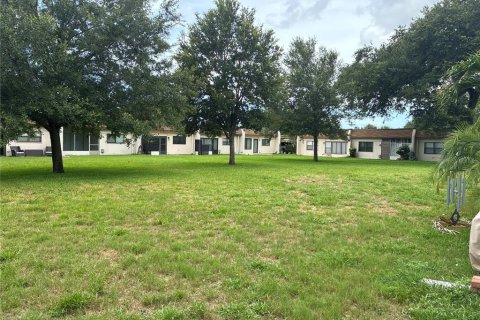 Villa ou maison à vendre à Clearwater, Floride: 2 chambres, 75.44 m2 № 2229913 - photo 14