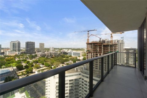 Condo in Miami, Florida, 3 bedrooms  № 1946308 - photo 28