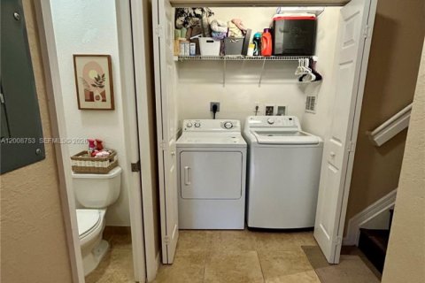 Condo in Doral, Florida, 3 bedrooms  № 2074210 - photo 7
