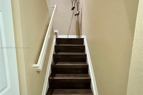 Condo in Doral, Florida, 3 bedrooms  № 2074210 - photo 8