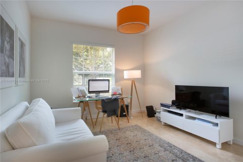 Adosado en venta en Miami, Florida, 4 dormitorios, 236.62 m2 № 1854917 - foto 18