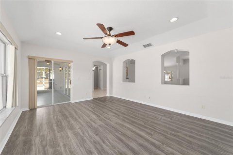 Casa en venta en Ocala, Florida, 3 dormitorios, 198.35 m2 № 2195389 - foto 5