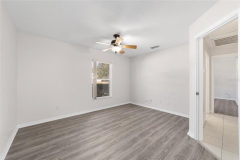 Casa en venta en Ocala, Florida, 3 dormitorios, 198.35 m2 № 2195389 - foto 9